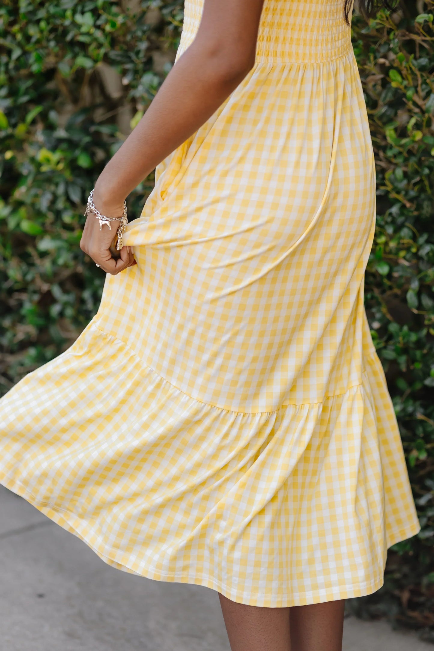 Women’s Smocked Dress in Gingham Chamomile