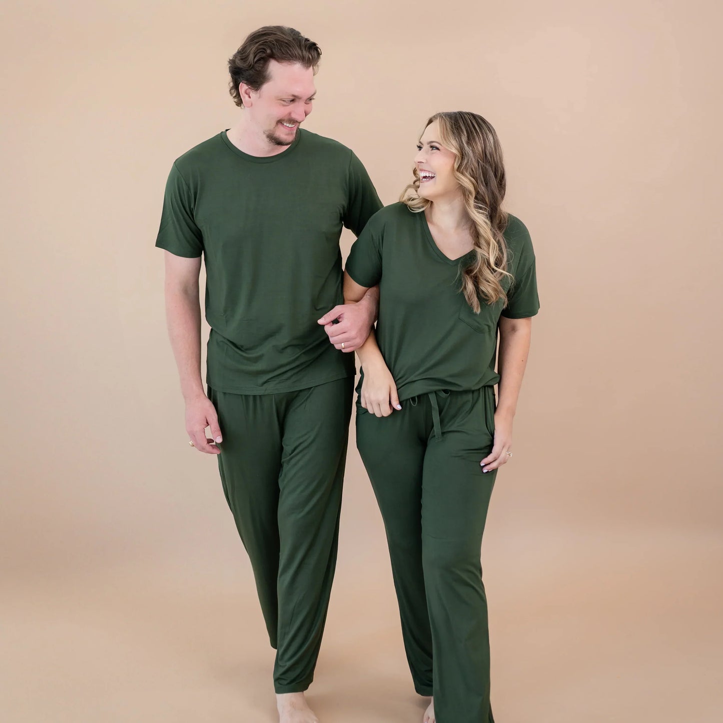 Women’s Relaxed Fit V-Neck in Fir