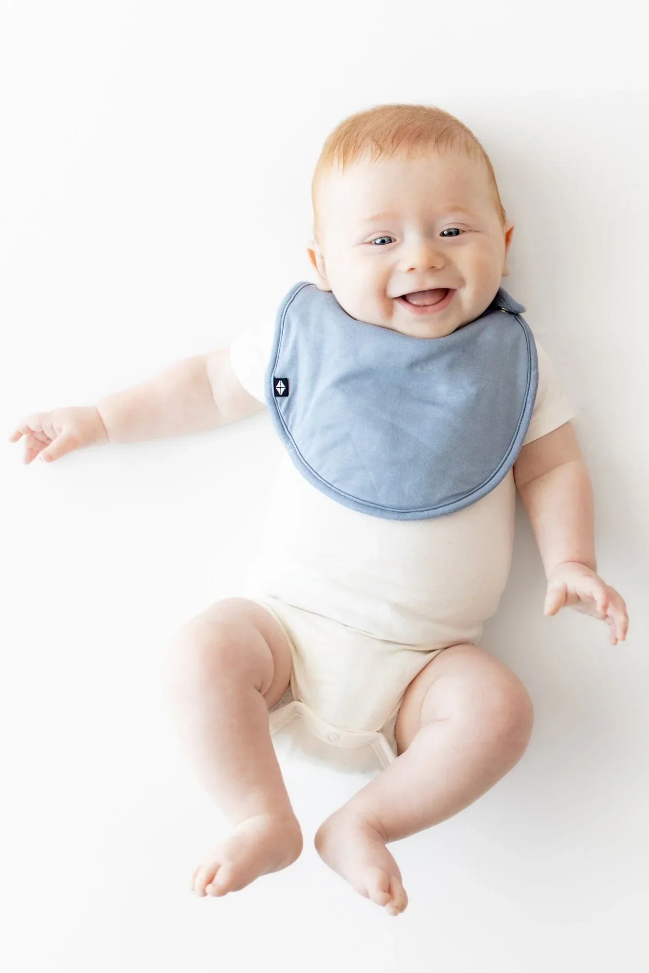 Cushy Bib in Slate
