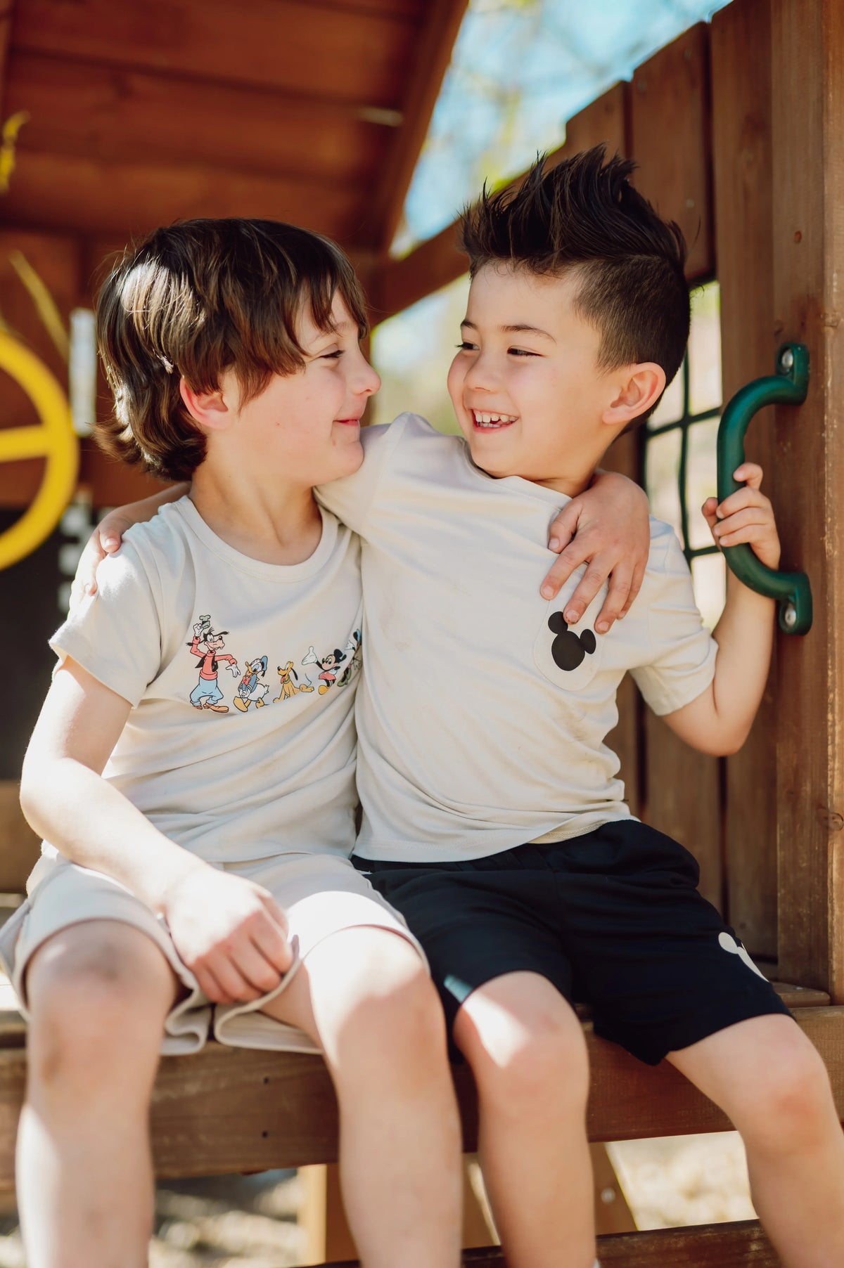 Toddler Crew Neck Tee in Mickey Mouse on Ecru