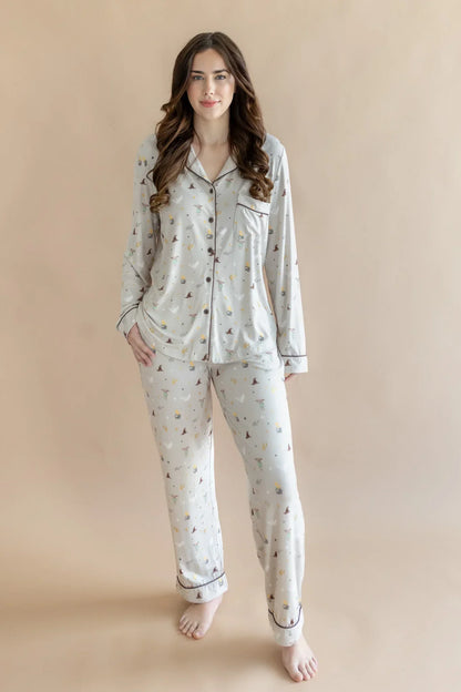 Long-Sleeved Women's Pajama Set in Starry Icon