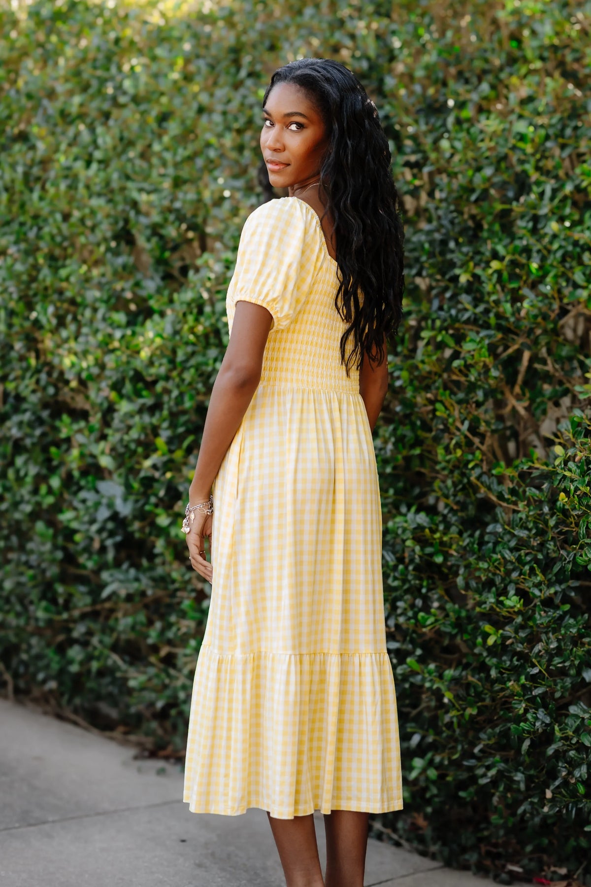 Women’s Smocked Dress in Gingham Chamomile