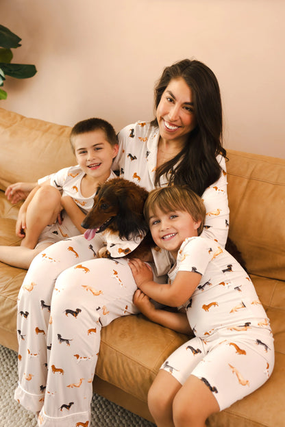 Long-Sleeved Women's Pajama Set in Dachshund