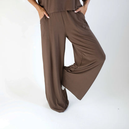 Women's Wide Leg Pant in Espresso
