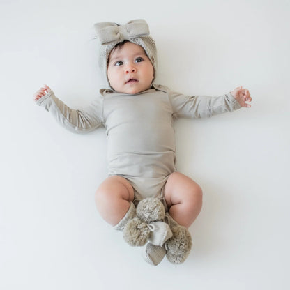 Chunky Knit Bow Headband in Almond
