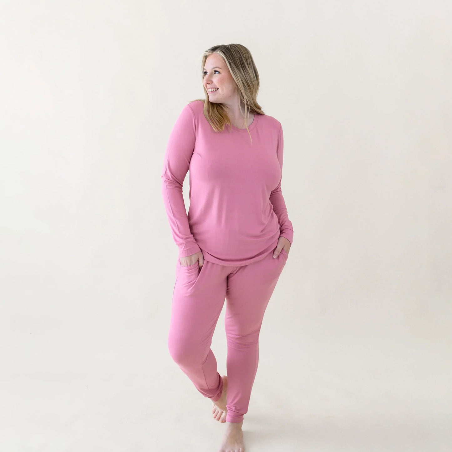 Women's Jogger Pajama Set in Apple Blossom