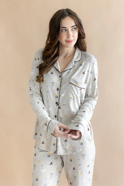 Long-Sleeved Women's Pajama Set in Starry Icon