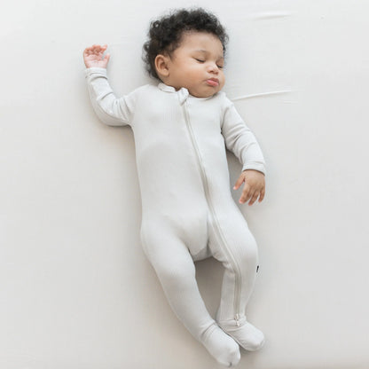 Ribbed Zipper Footie in Oat